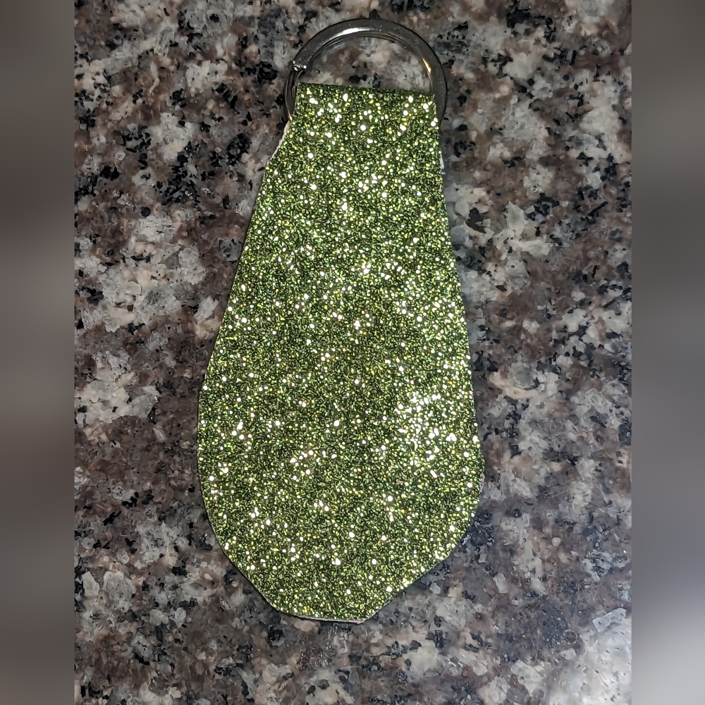 Green sparkle keyring